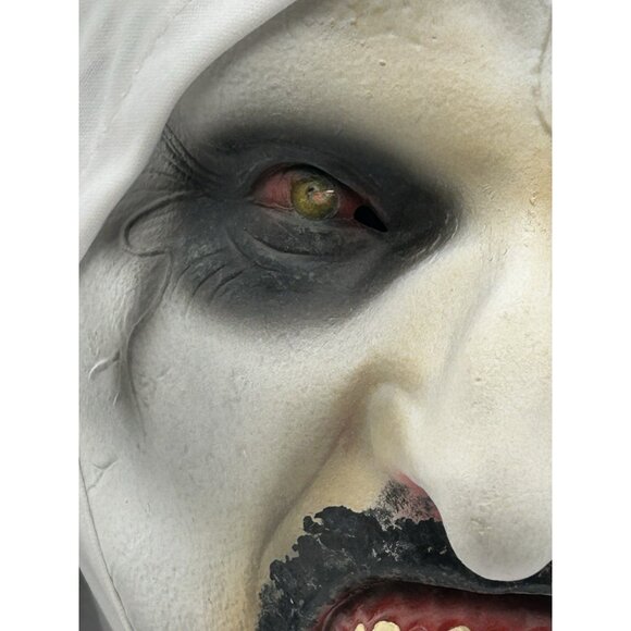 Scary Cosplay The Nun Full Face Halloween Mask Costume Horror Creepy Party Props - Picture 4 of 9